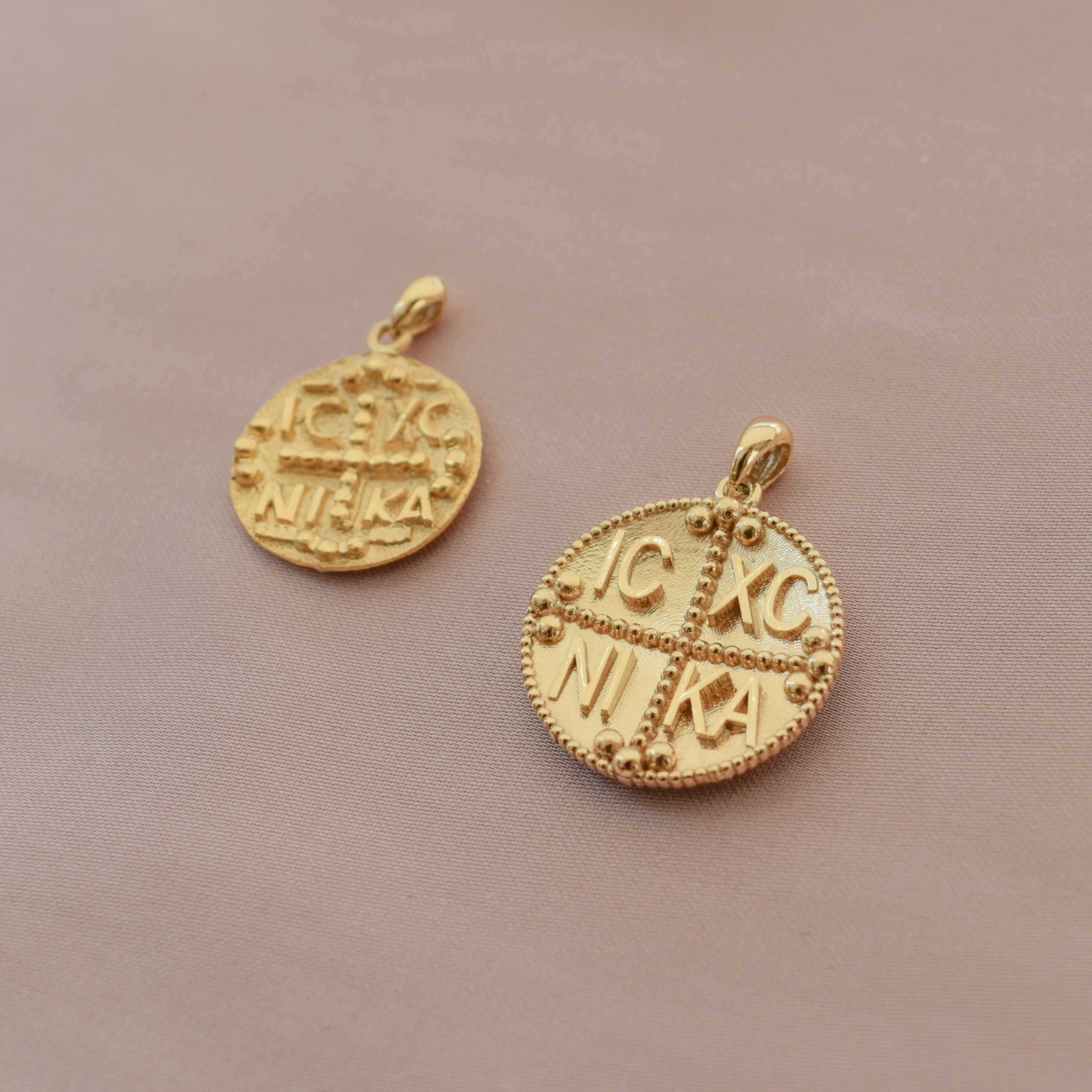 Gold coins byzantine